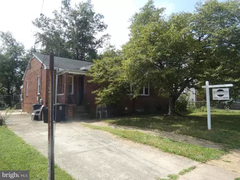 7007 Fairwood Rd, Hyattsville, MD 20784