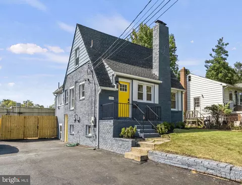 2408 57th Ave, Hyattsville, MD 20785