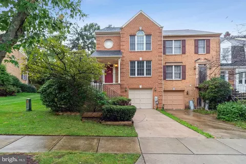 12114 Apache Tears Cir, Laurel, MD 20708