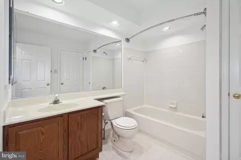 12114 Apache Tears Cir, Laurel, MD 20708 photo 23