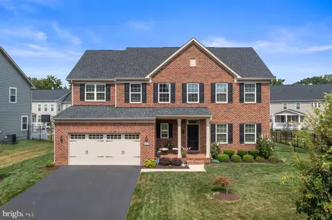 13510 Hebron Ln, Marlboro, MD 20774