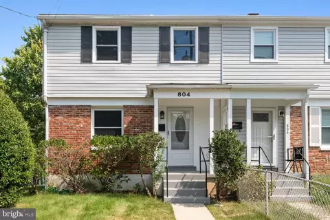 804 Quade St, Oxon Hill, MD 20745
