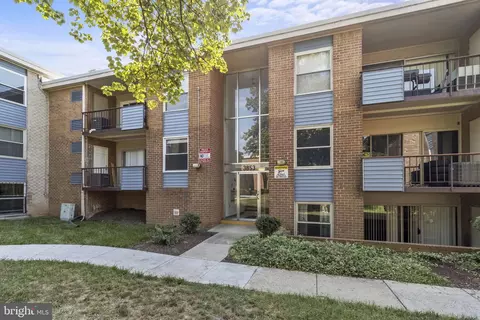 3853 Saint Barnabas Rd #T4, Suitland, MD 20746