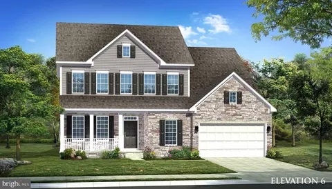 6827 Fountain Park Dr, Glenn Dale, MD 20769