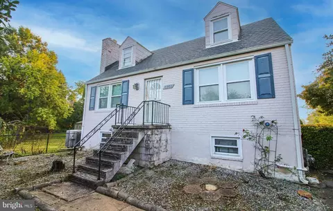 6903 97th Pl, Lanham, MD 20706