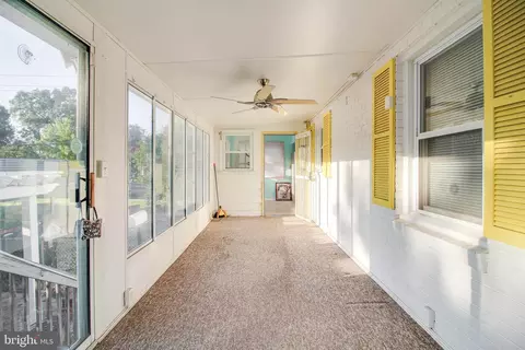 6903 97th Pl, Lanham, MD 20706 photo 18