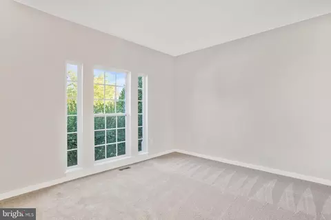 8127 Grayden Ln, Brandywine, MD 20613 photo 11