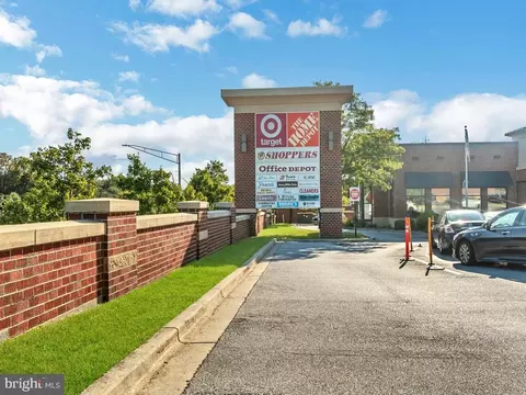 10100 Annapolis Rd, Lanham, MD 20706 photo 23