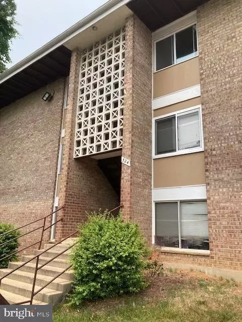 524 Wilson Bridge Drive #6725 A-1, Oxon Hill, MD 20745