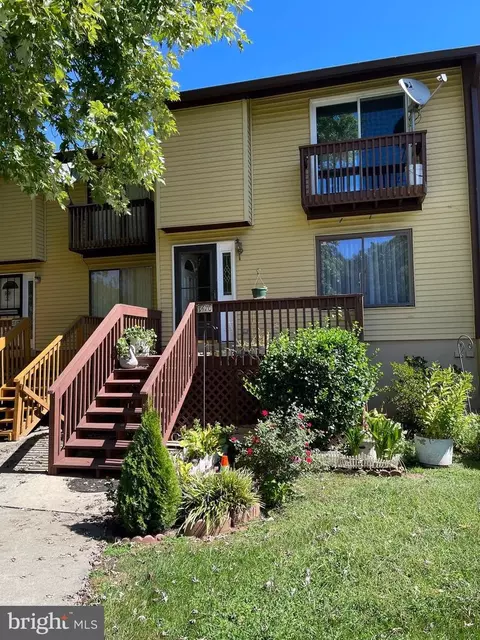 11470 Laurelwalk Dr #92, Laurel, MD 20708