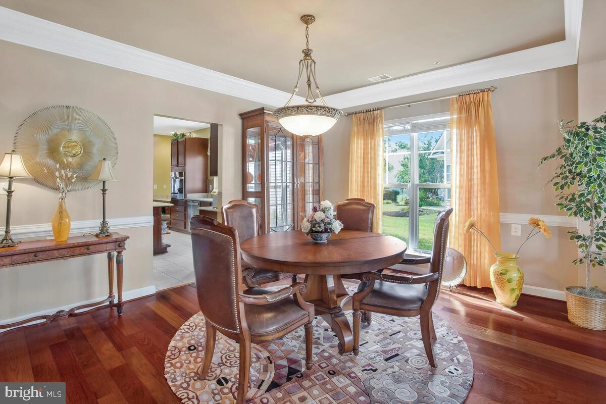 7407 Heartleaf Cir, Laurel, MD 20707 photo 9