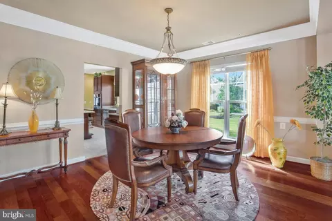 7407 Heartleaf Cir, Laurel, MD 20707 photo 9