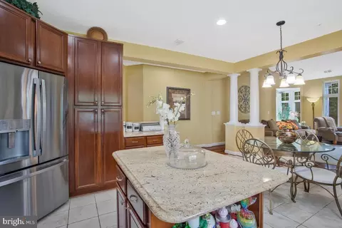 7407 Heartleaf Cir, Laurel, MD 20707 photo 14