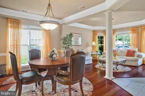 7407 Heartleaf Cir, Laurel, MD 20707 photo 8