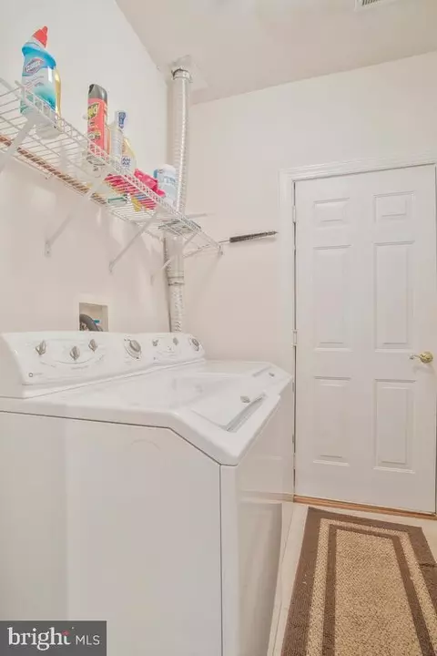 7407 Heartleaf Cir, Laurel, MD 20707 photo 33