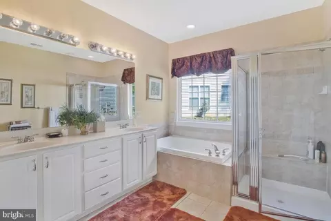 7407 Heartleaf Cir, Laurel, MD 20707 photo 25