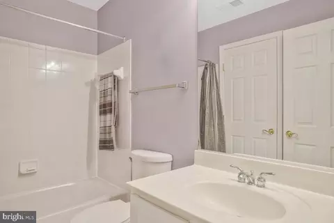 7407 Heartleaf Cir, Laurel, MD 20707 photo 28