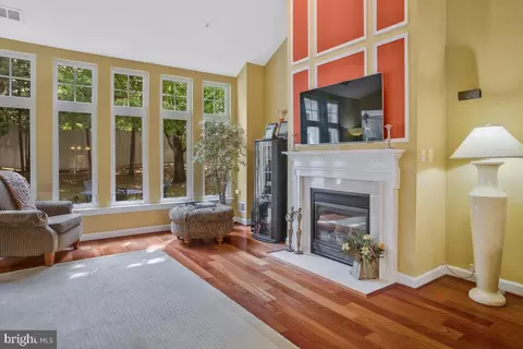 7407 Heartleaf Cir, Laurel, MD 20707 photo 18