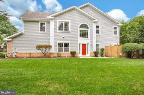 16106 Parklawn Pl, Bowie, MD 20716