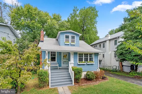 4518 Tuckerman St, Riverdale, MD 20737