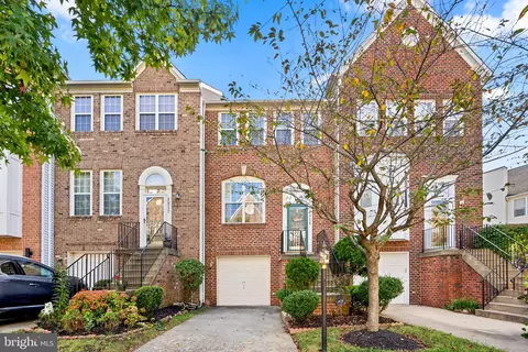 1814 Spanish Oak Ln, Bowie, MD 20721