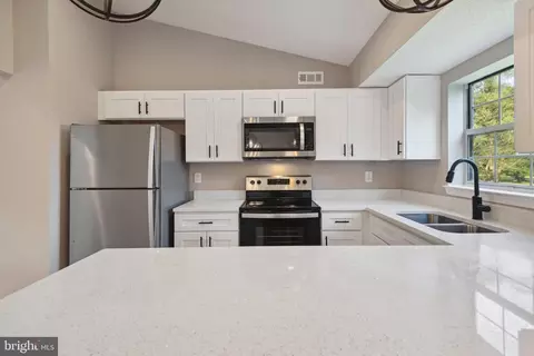12004 Cleaver Dr, Bowie, MD 20721 photo 6
