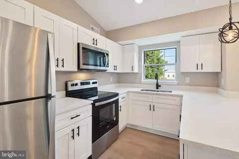 12004 Cleaver Dr, Bowie, MD 20721 photo 5