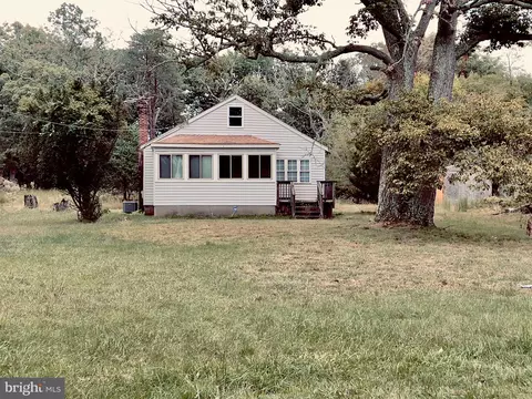 8210 Dangerfield Pl, Clinton, MD 20735