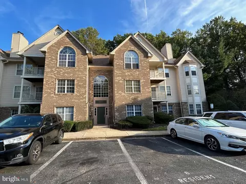 9812 Lake Pointe Ct #303, Marlboro, MD 20774