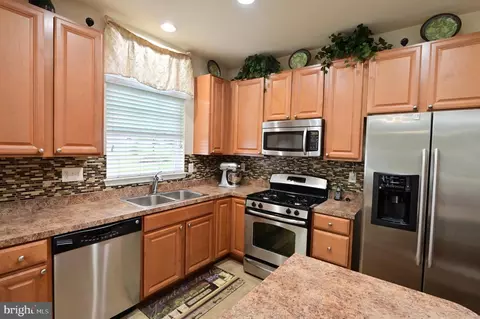 13504 Bermingham Manor Dr, Laurel, MD 20708 photo 25