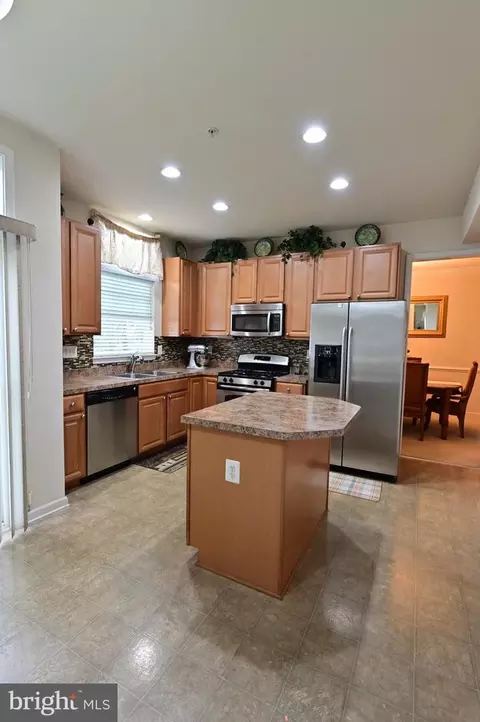 13504 Bermingham Manor Dr, Laurel, MD 20708 photo 17