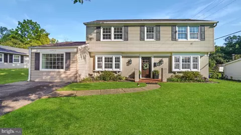 12702 Kembridge Dr, Bowie, MD 20715