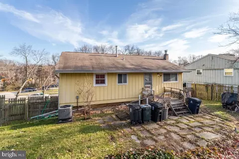 5610 Haddon Dr, Lanham, MD 20706 photo 29