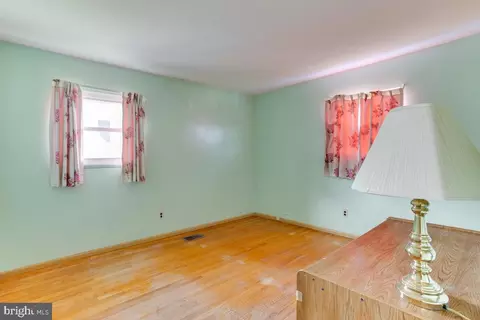 5610 Haddon Dr, Lanham, MD 20706 photo 15