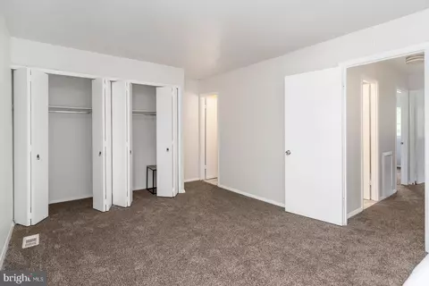 8688 Brae Brooke Dr, Lanham, MD 20706 photo 27