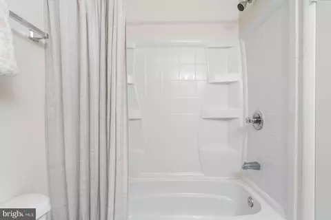 8688 Brae Brooke Dr, Lanham, MD 20706 photo 38