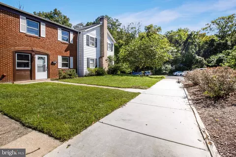 9921 Mallard Dr, Laurel, MD 20708