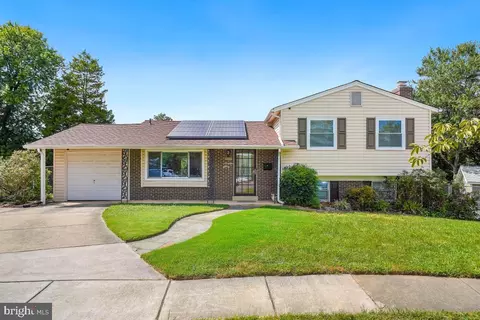 5000 Stewart Ct, College Park, MD 20740
