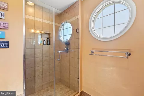 7206 Bay Wood Dr, Lanham, MD 20706 photo 29