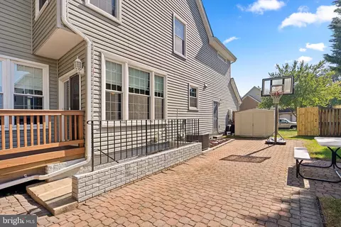 7206 Bay Wood Dr, Lanham, MD 20706 photo 46