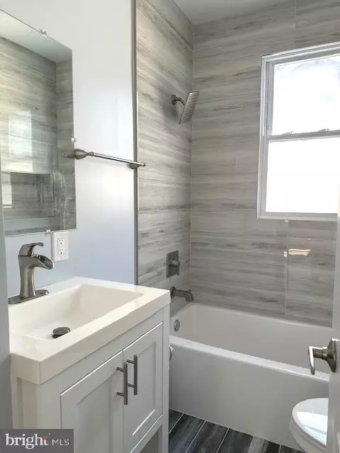 4222 29th St, Mount Rainier, MD 20712 photo 5