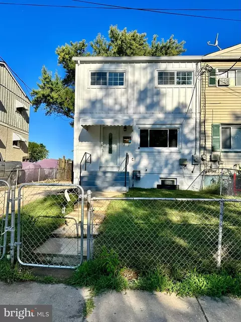6518 Columbia Ter, Hyattsville, MD 20785