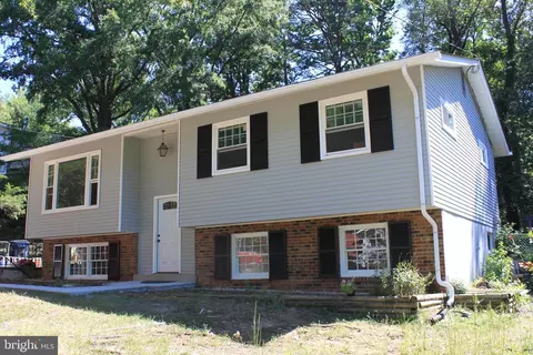 124 Lastner Ln, Greenbelt, MD 20770
