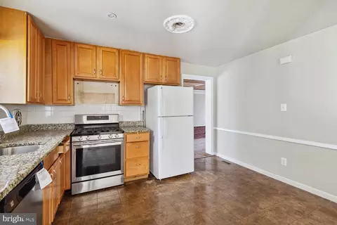 6804 99th Ave, Lanham, MD 20706 photo 10