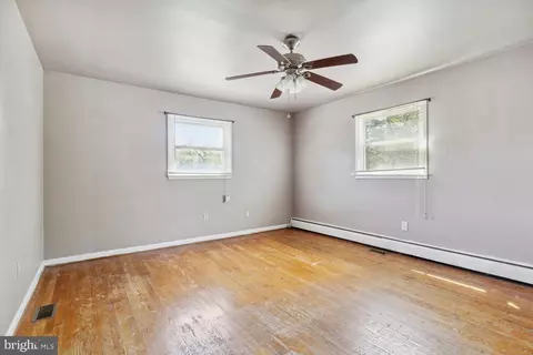 6804 99th Ave, Lanham, MD 20706 photo 12