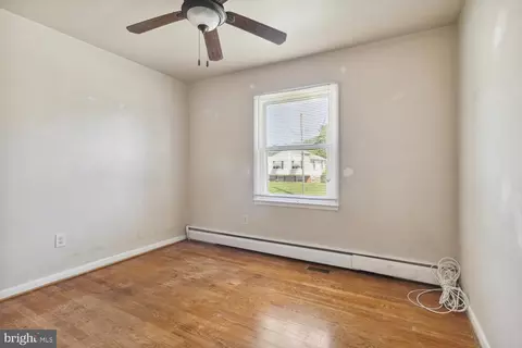 6804 99th Ave, Lanham, MD 20706 photo 18