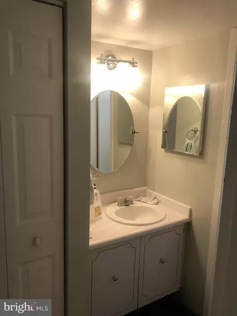 1836 Metzerott Rd #903, Adelphi, MD 20783 photo 11