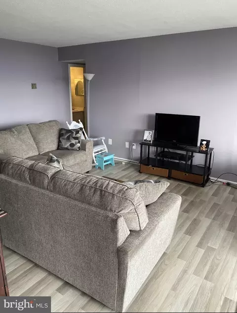 1836 Metzerott Rd #903, Adelphi, MD 20783 photo 17
