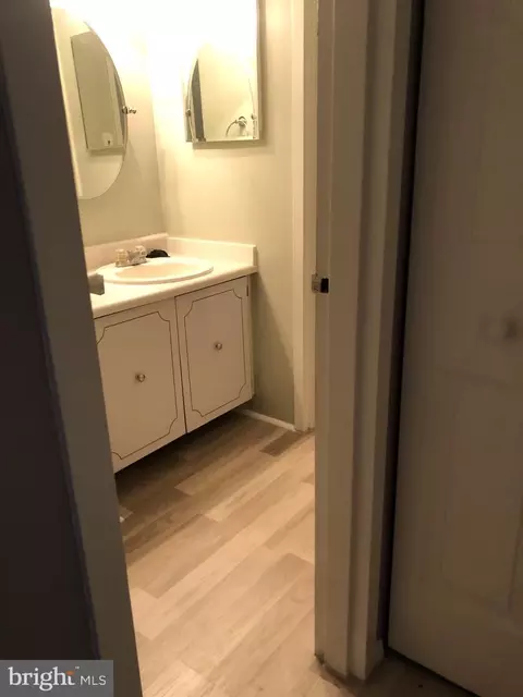 1836 Metzerott Rd #903, Adelphi, MD 20783 photo 13