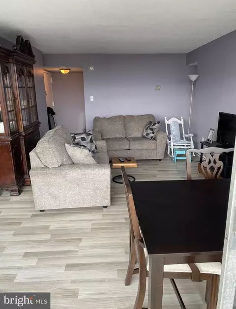 1836 Metzerott Rd #903, Adelphi, MD 20783 photo 15